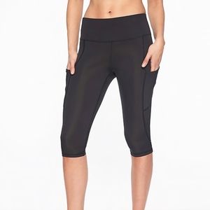 Athleta All In Crop leggings